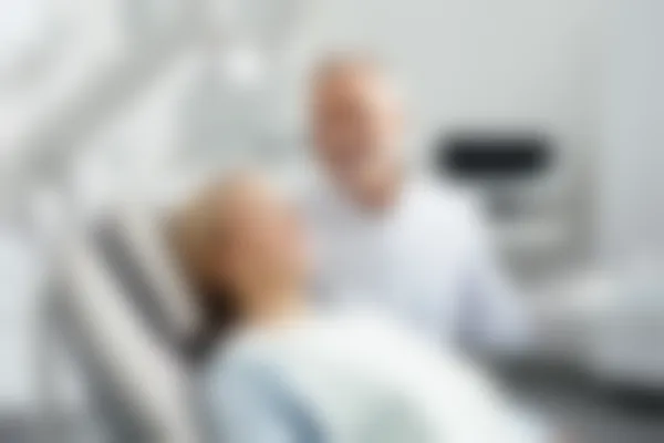 大连雅馨口腔医院种植牙费用解析，了解2026年大连口腔医院的真实价格与服务质量