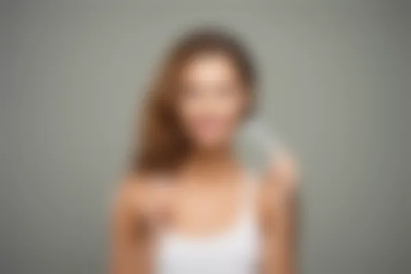 石门高阳牙科诊所推出口腔修复优惠活动，现价仅需1500元起，原价2000元起。