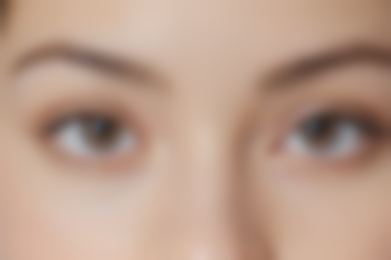 郑州瑞德医疗美容医院隆下巴费用约为8000元起，现在优惠价仅需6800元起！