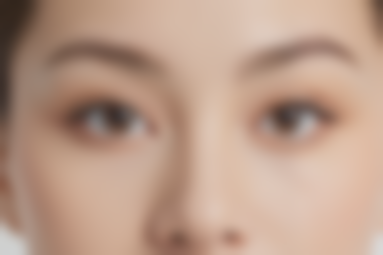 成都玉之光整形医院自体软骨隆鼻优惠价目表，现仅需7800元起，原价9800元起，抓住机会，开启你的美丽新篇章！