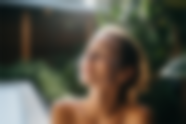 西安瑞亚医疗美容诊所隆胸项目评测：效果如何？医生团队与真实分享揭秘