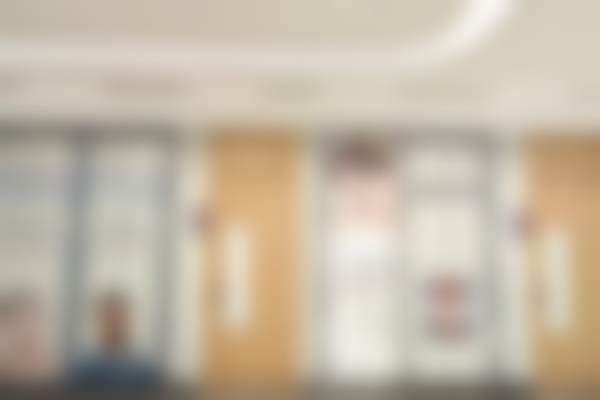 八、昆明长鹏口腔门诊部(市体育场店)怎么预约？