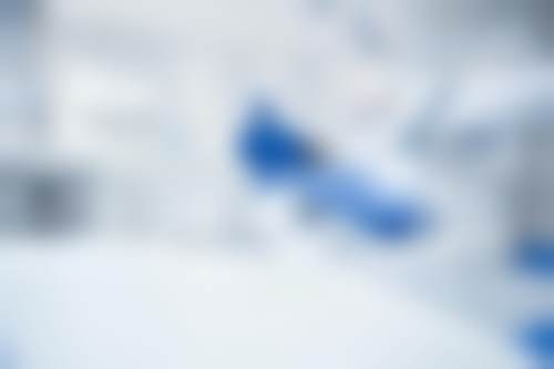 三、珠海六和口腔克里斯医生资质信息