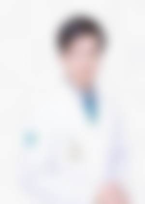 北京禾禾口腔李志鹏医生成人错畸形矫治38000元起，专业诊疗改善牙齿问题！ 