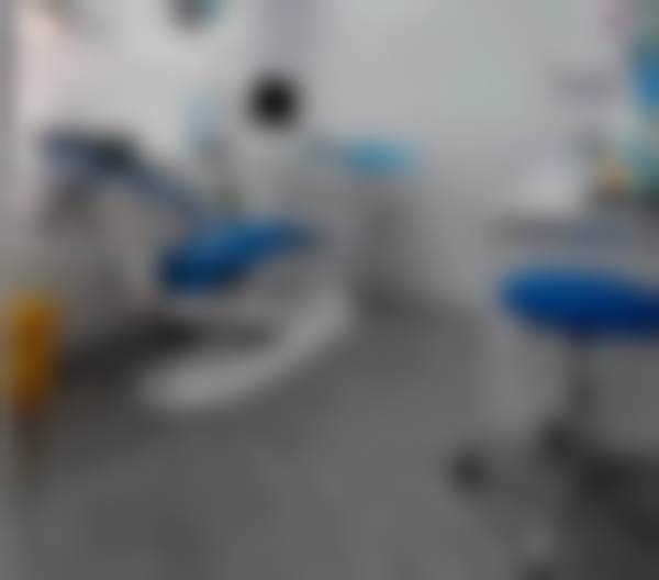 莆田领先口腔门诊部