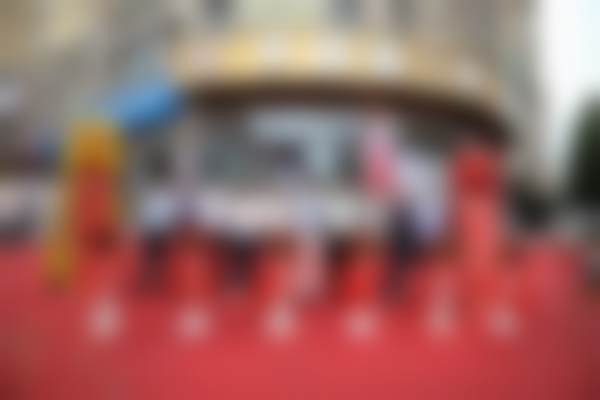 二、漳州东山西埔呀哚口腔诊所（万春中央公园店）正规吗？来看医院资质信息