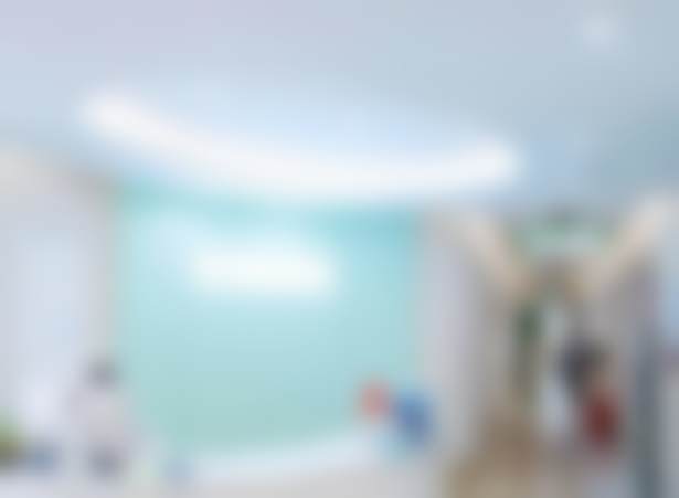 贴心服务：带家人来深圳美莱口腔门诊部就诊