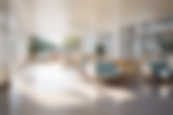 河南南阳方城万超口腔诊所王辉现在还做手术吗？答案是肯定的，经验丰富团队与先进设备助力口腔手术！ 