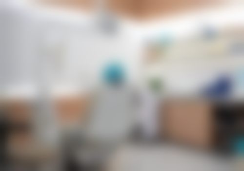 七、上海城本口腔章依文医生怎么预约?