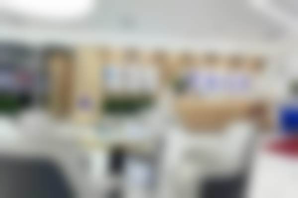 八、重庆摩尔口腔（九龙坡店）怎么预约？