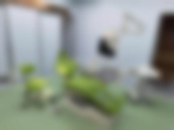 五、乌兰浩特优牙口腔门诊部收费价格表