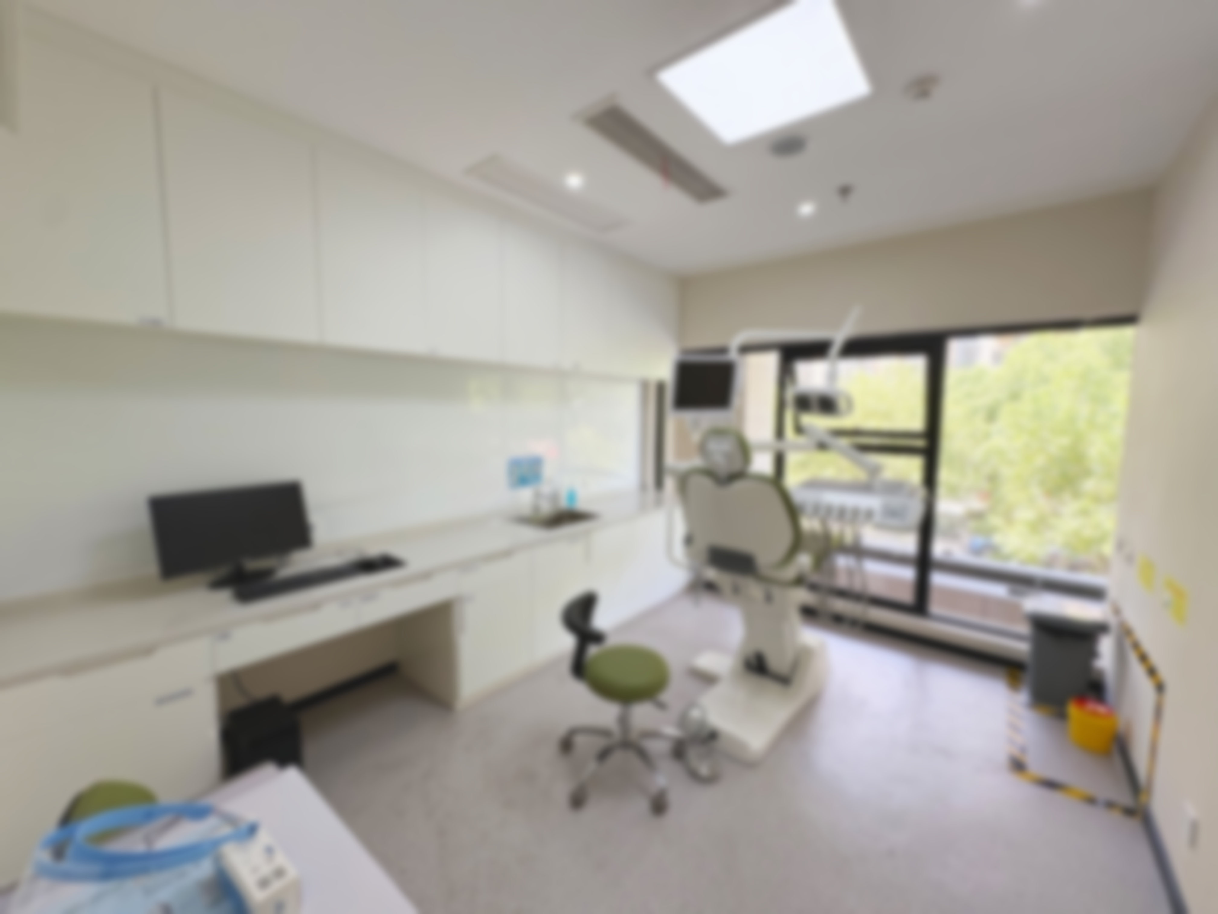 七、杭州杭里口腔吕越洋医生怎么预约？