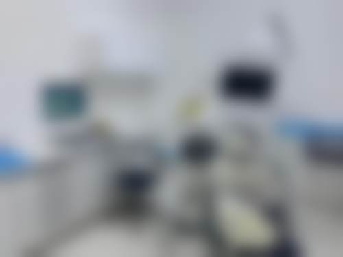 郑州白皮书口腔医院王华丽属于什么档次？硕士学历与学会会员身份，专业实力值得期待！ 