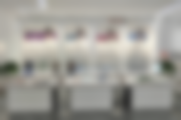 贵阳康视眼科医院配镜区