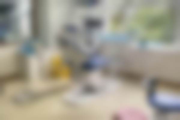三、伊犁伊宁贝格口腔门诊部医生介绍