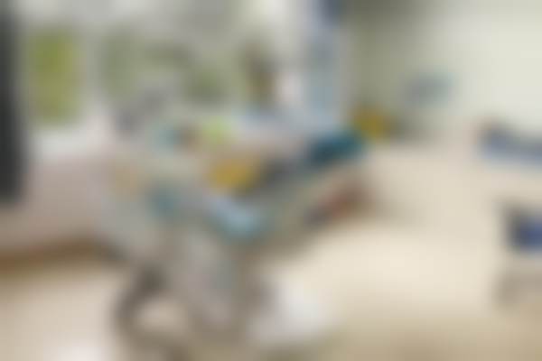 七、伊犁伊宁贝格口腔门诊部地址电话及营业时间