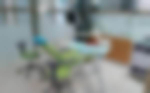 广州雅艺口腔门诊部诊室2