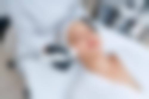 贵阳至美妍整形医院门诊营业时间。