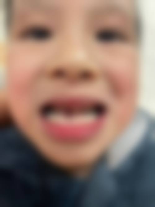 惠州牙博士口腔门诊部地理位置便于到院。