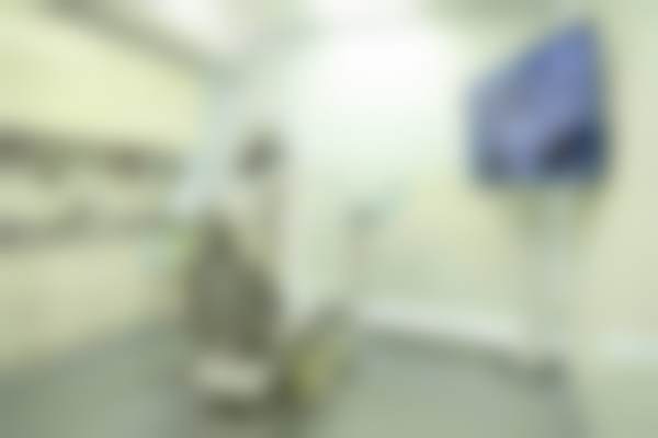 三、深圳希玛爱康健口腔恒美口腔门诊部医生介绍