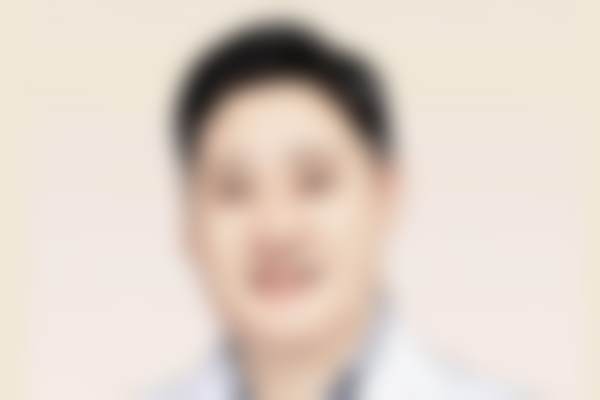 预约优惠活动 郁建平 南京爱尔眼科医院