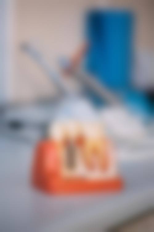 八、北京欢乐固瑞英族口腔门诊部怎么预约？