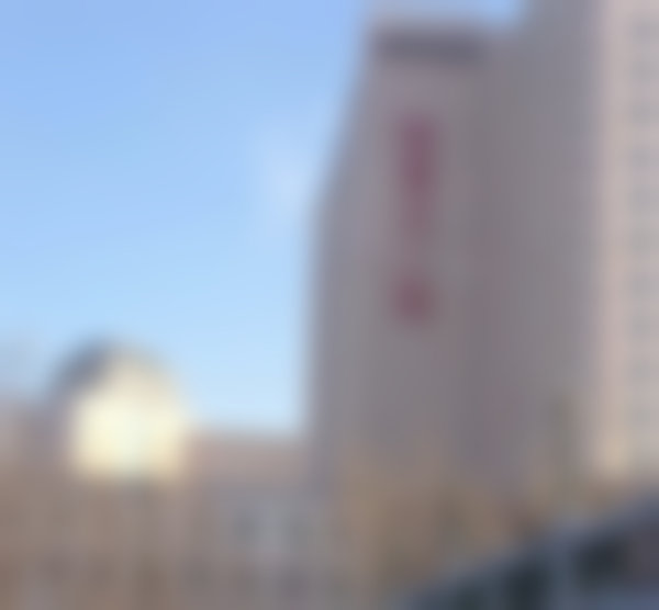 哈尔滨医 科 大学附属第二医院眼科地理位置便于到院。