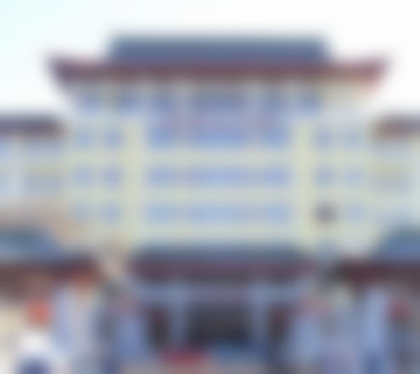 哈尔滨医 科 大学附属第二医院眼科医生团队经验稳定。