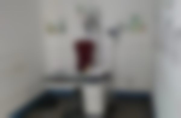 焦作尖峰眼科医院医生团队——经验多，技术不错